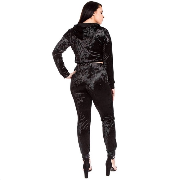 Lounge Matching Set - Picture 4 of 7